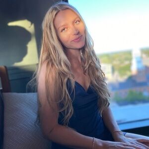 Meet your Posher, Alexis